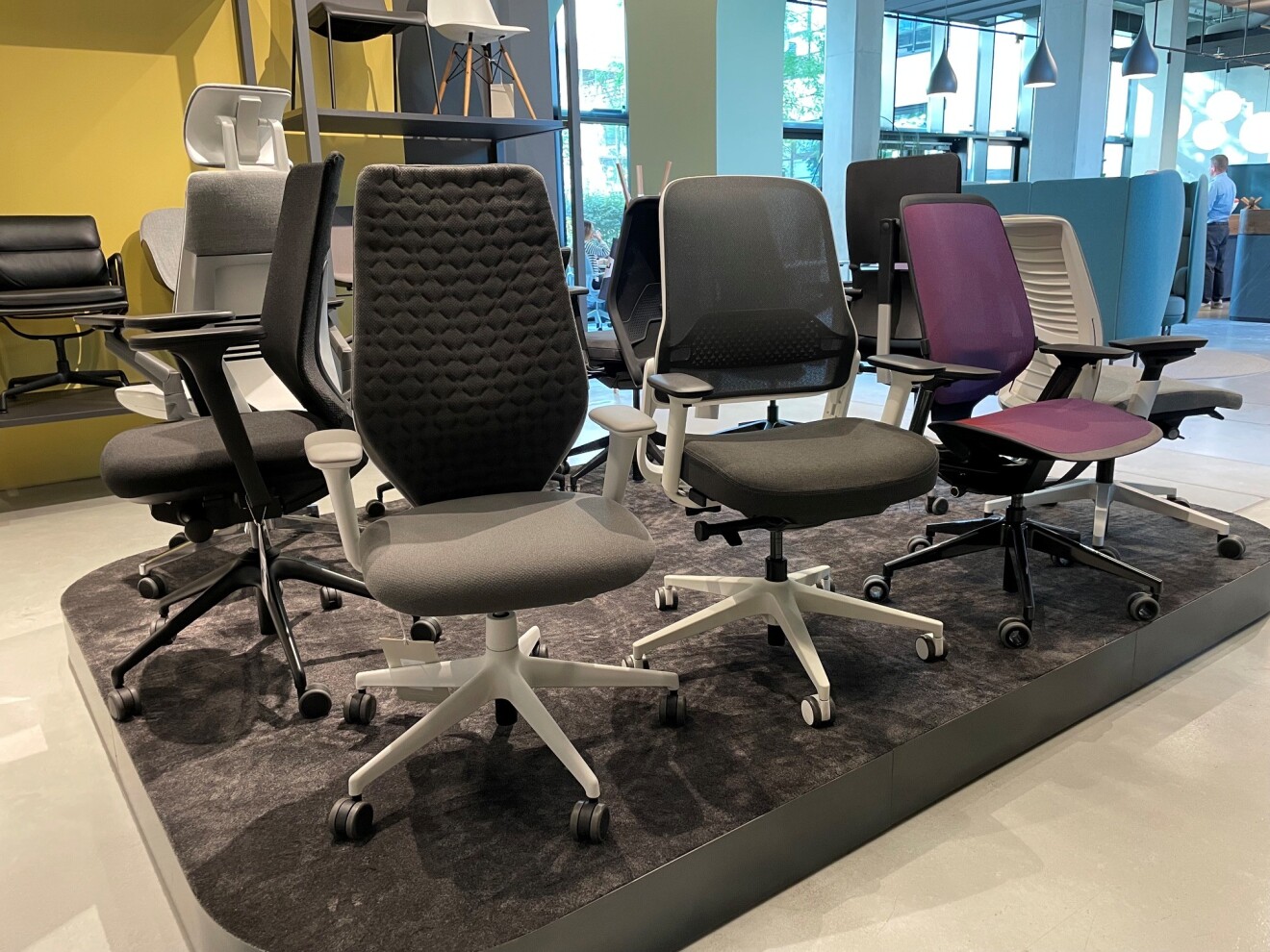 Bürostühle S+W SchauWerkRaum