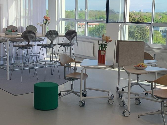 Vitra Beta im servusotto. mit s+w erleben.